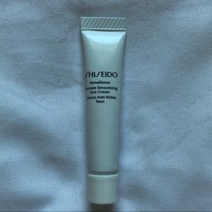 🧴 Shiseido Wrinkle Smoothing Eye Cream Mini
